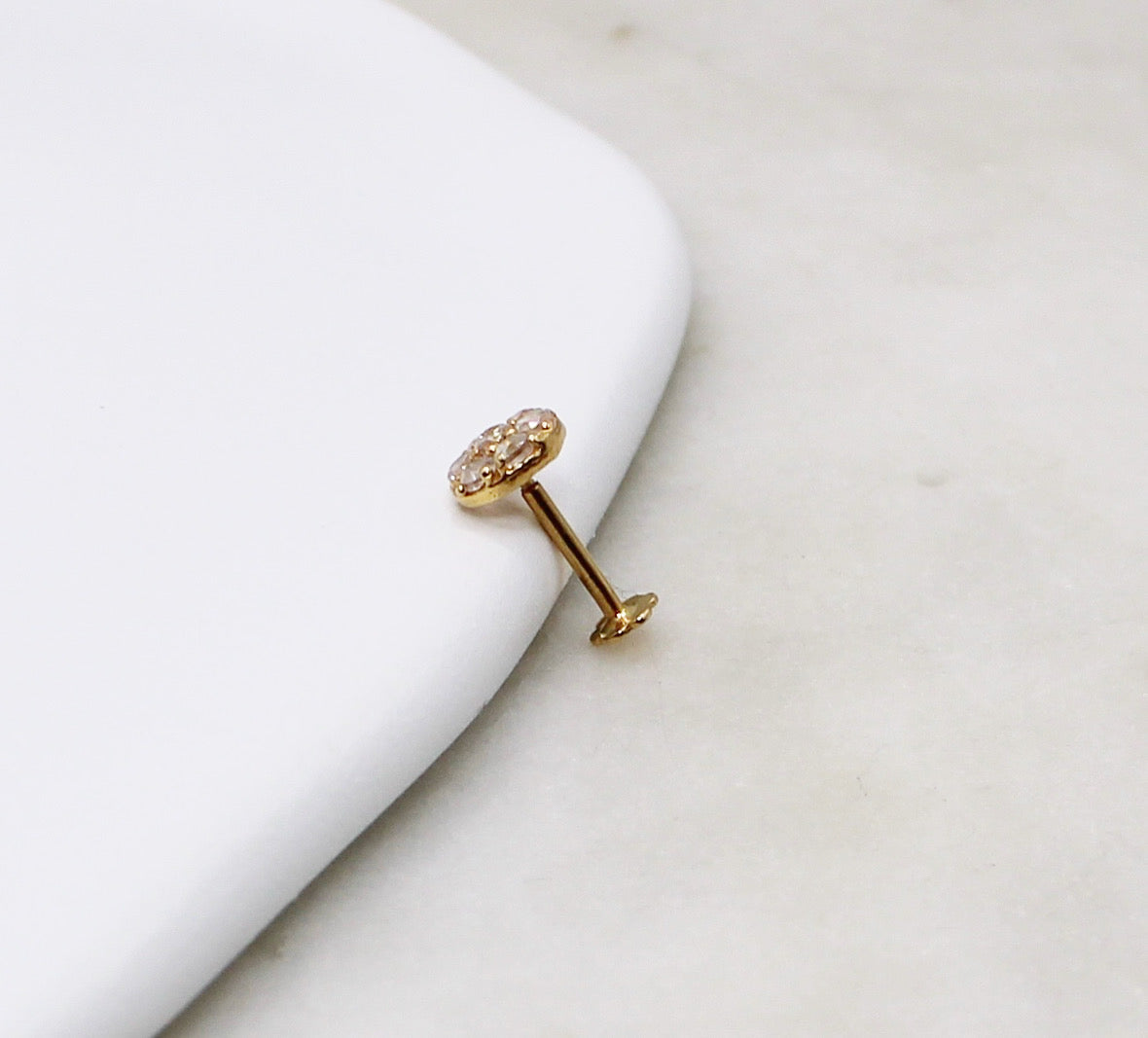 Solid 22carat Stud