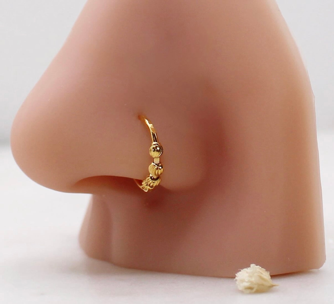 5 Bead Hoop (8.5mm)