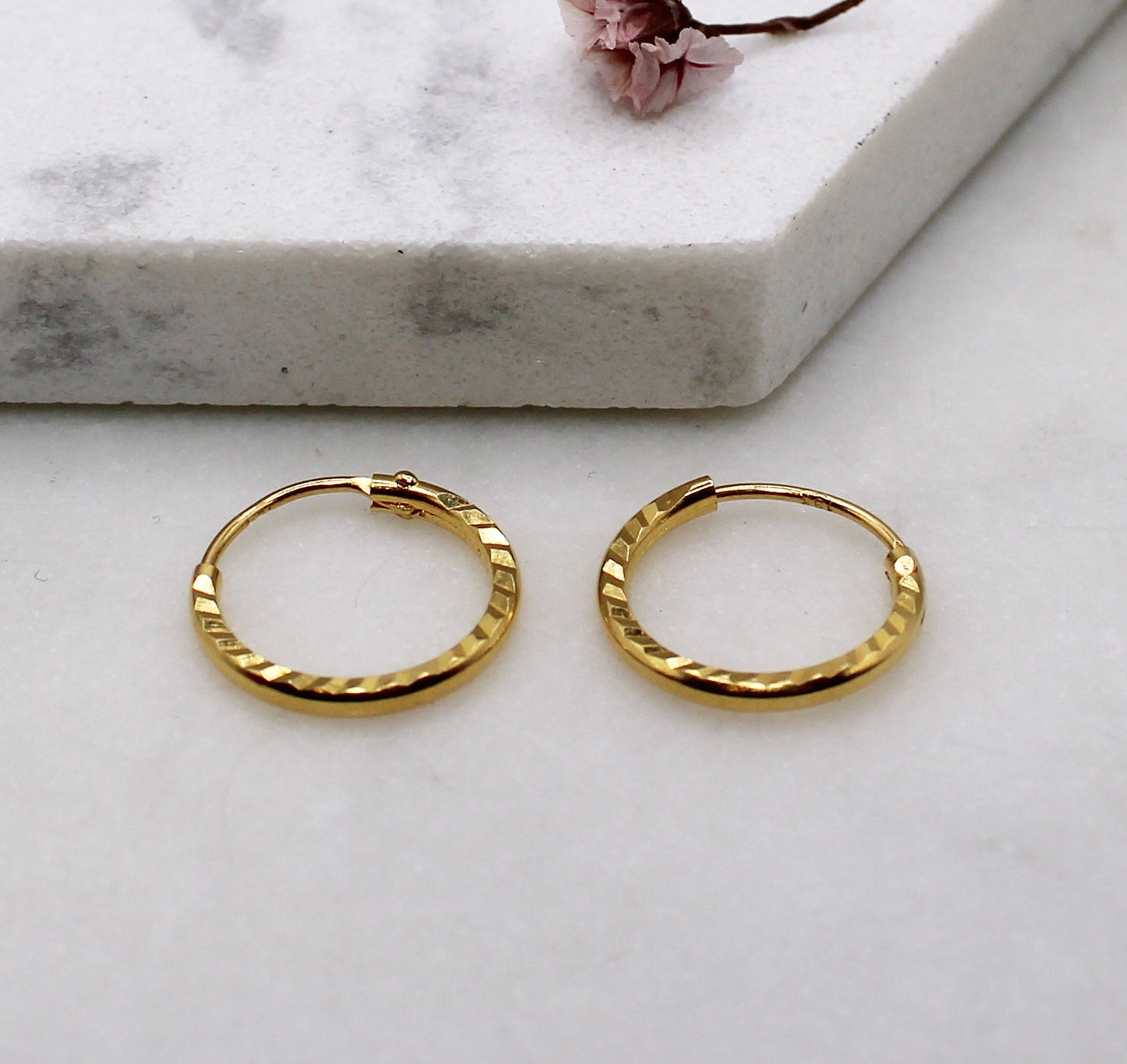 12mm 22carat Hoops