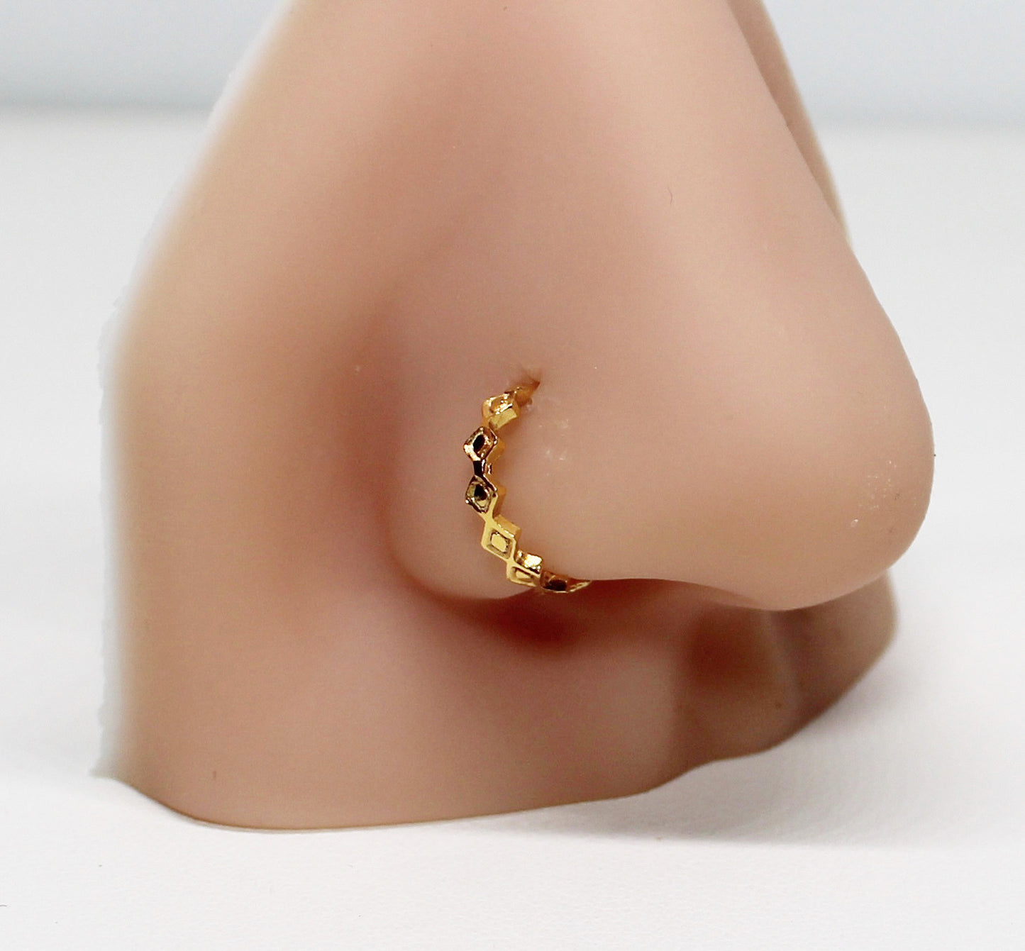 9.5mm Zigzag Hoop