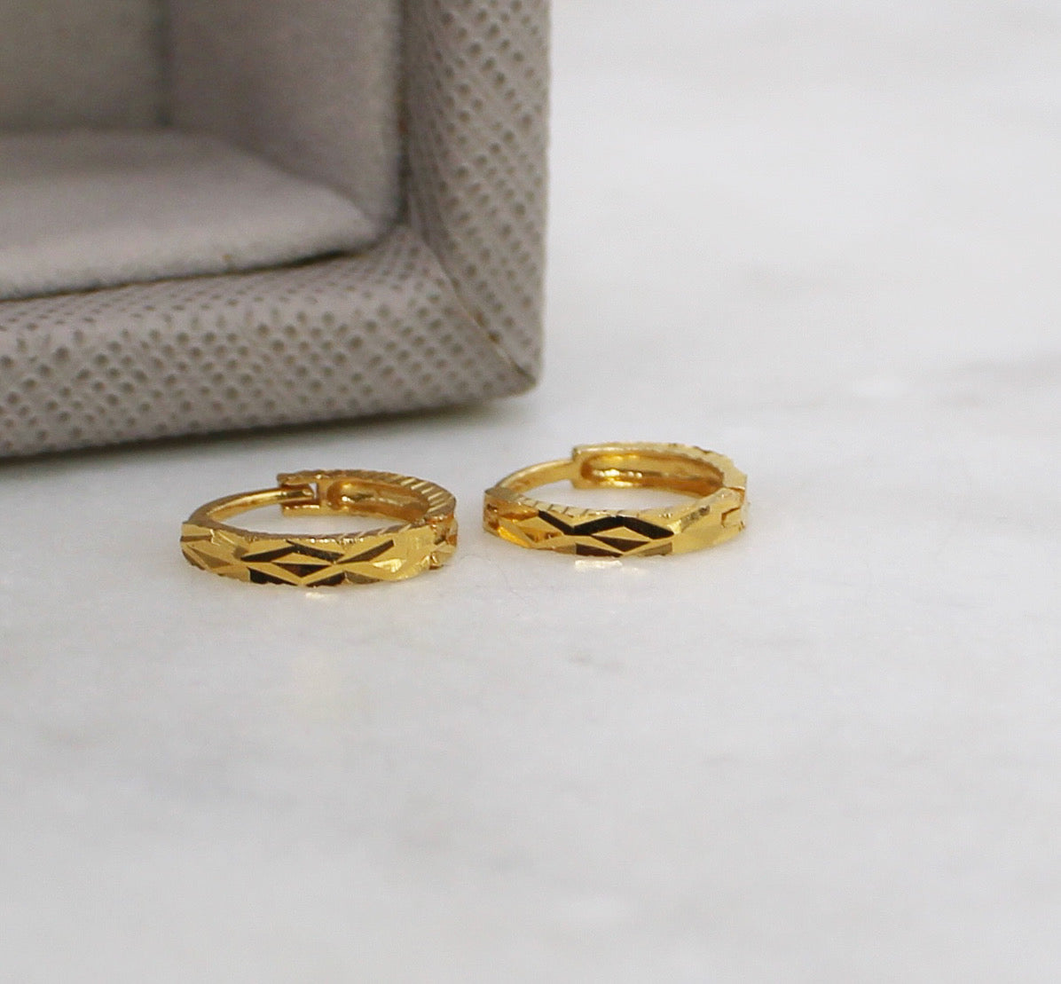8.5mm Detailed Gold Hoops