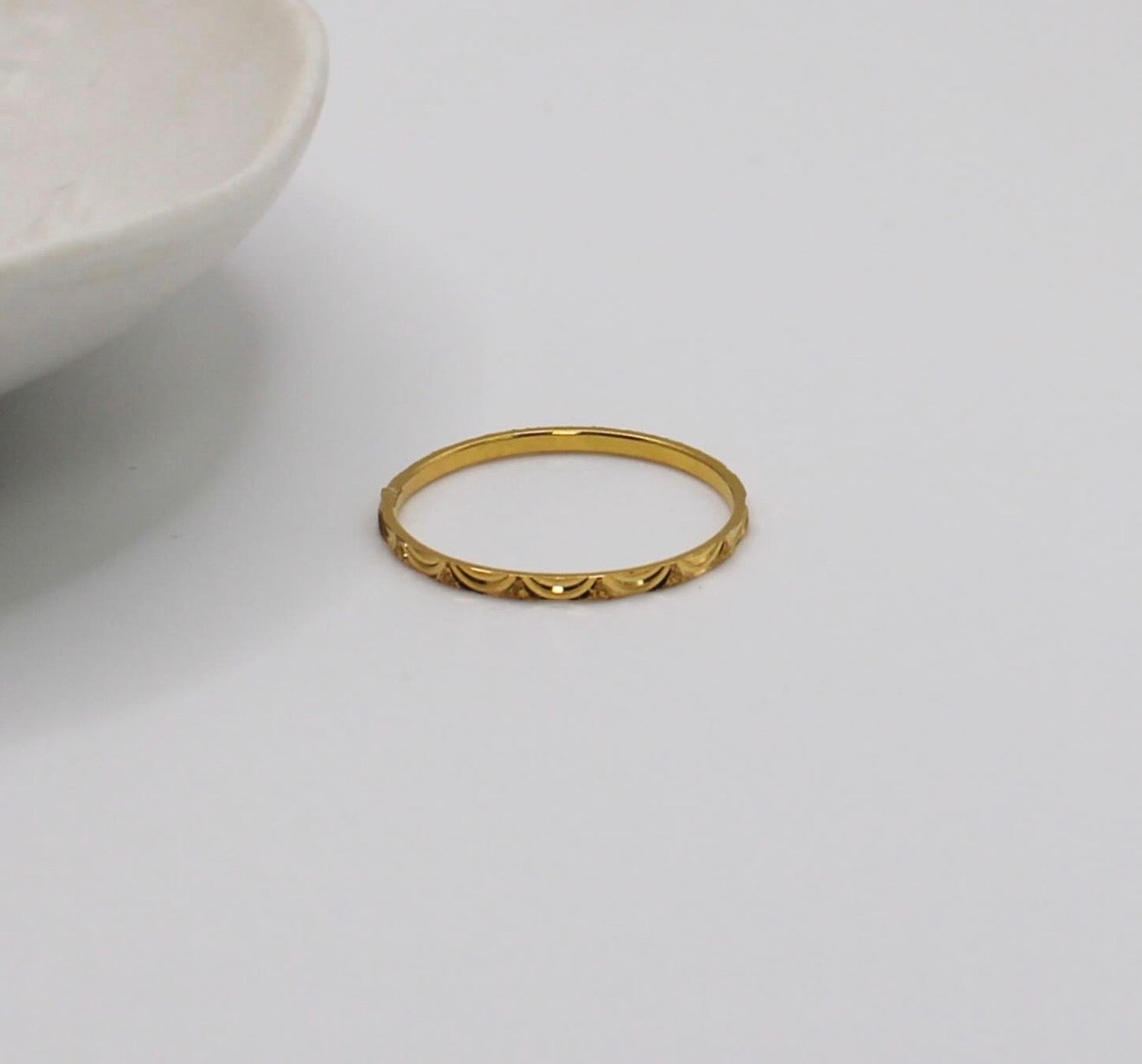 Lunar Band Ring | 18carat