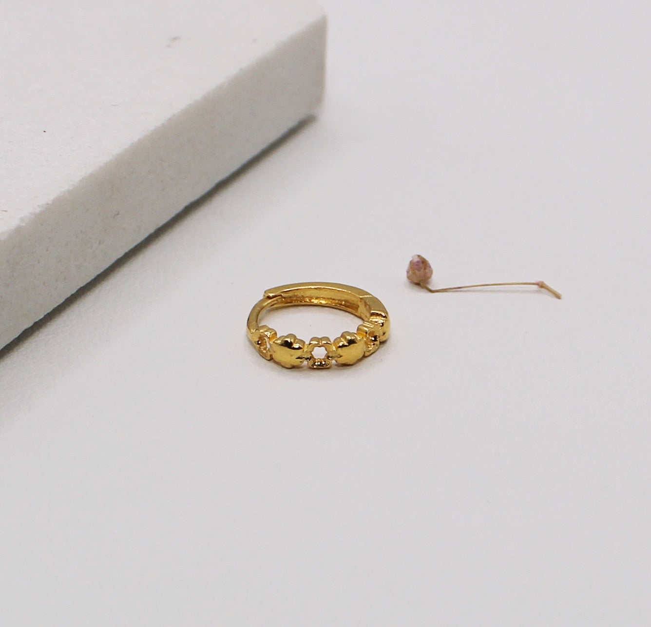 8mm Flowery Hoop
