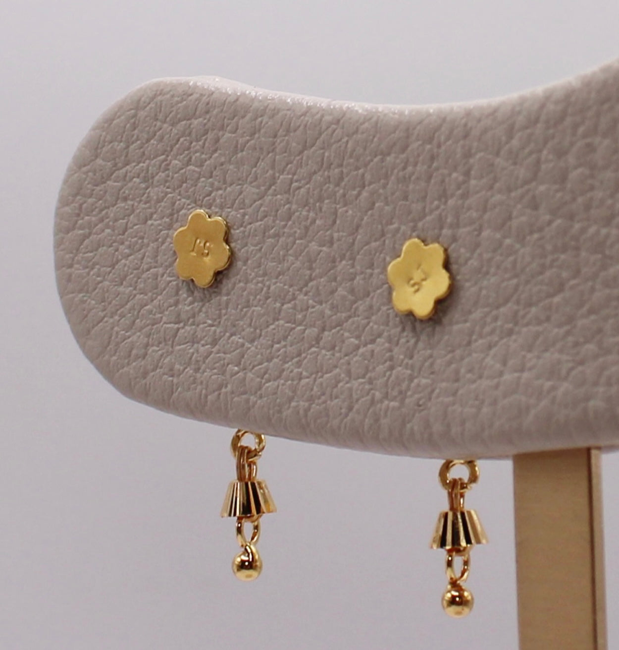 Super Lightweight Studs