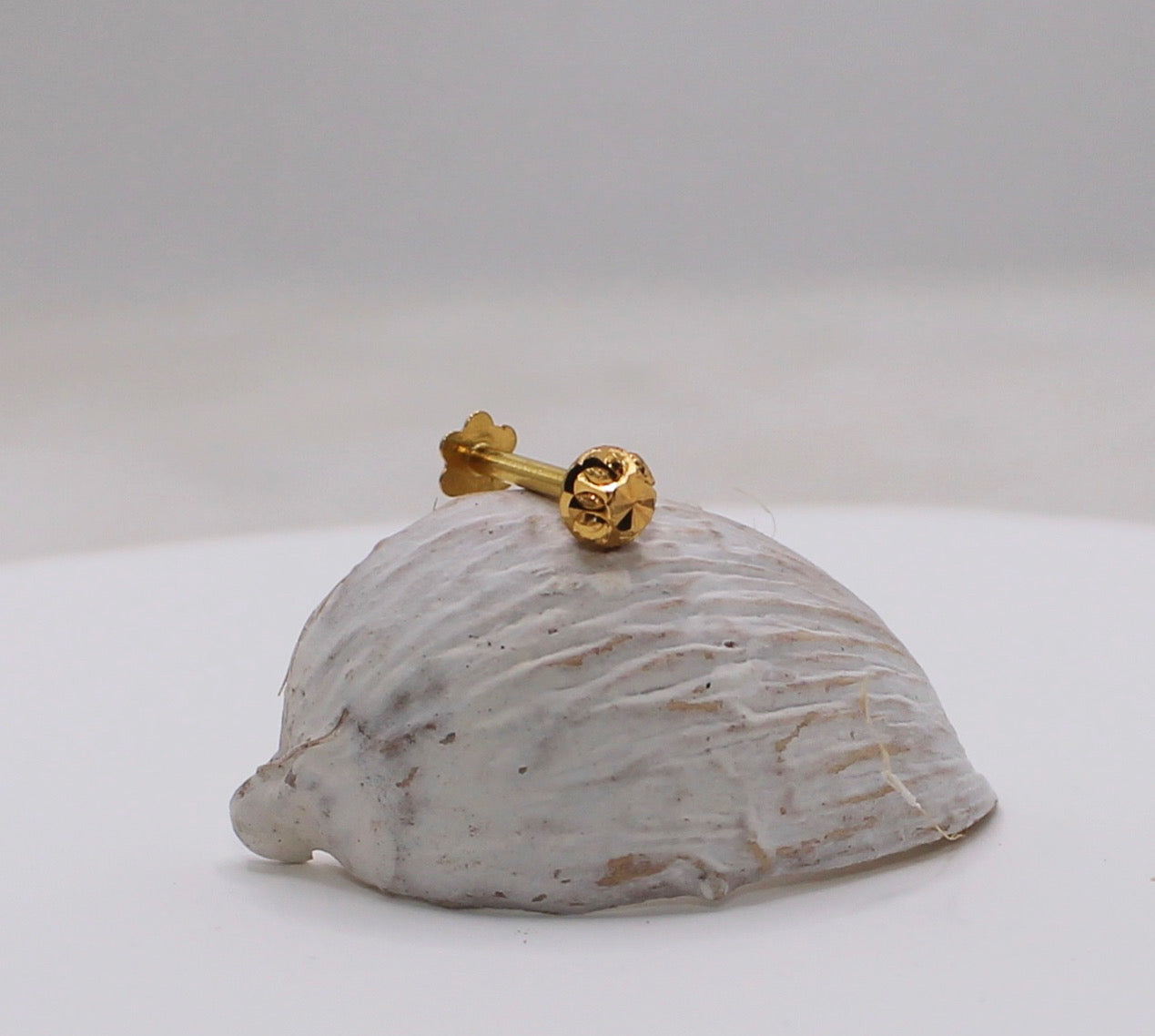 Gold Stud
