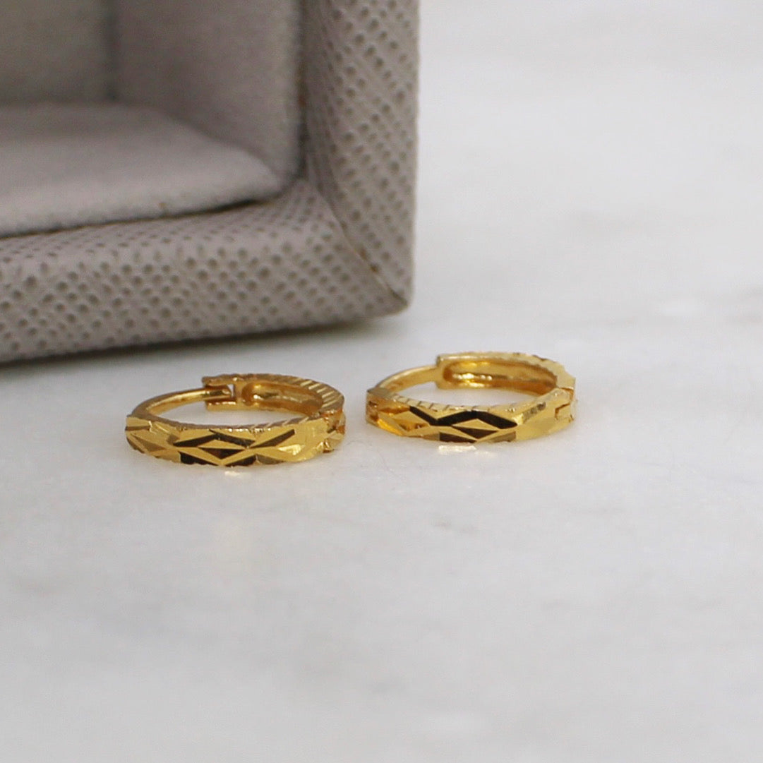 8.5mm Detailed Gold Hoops