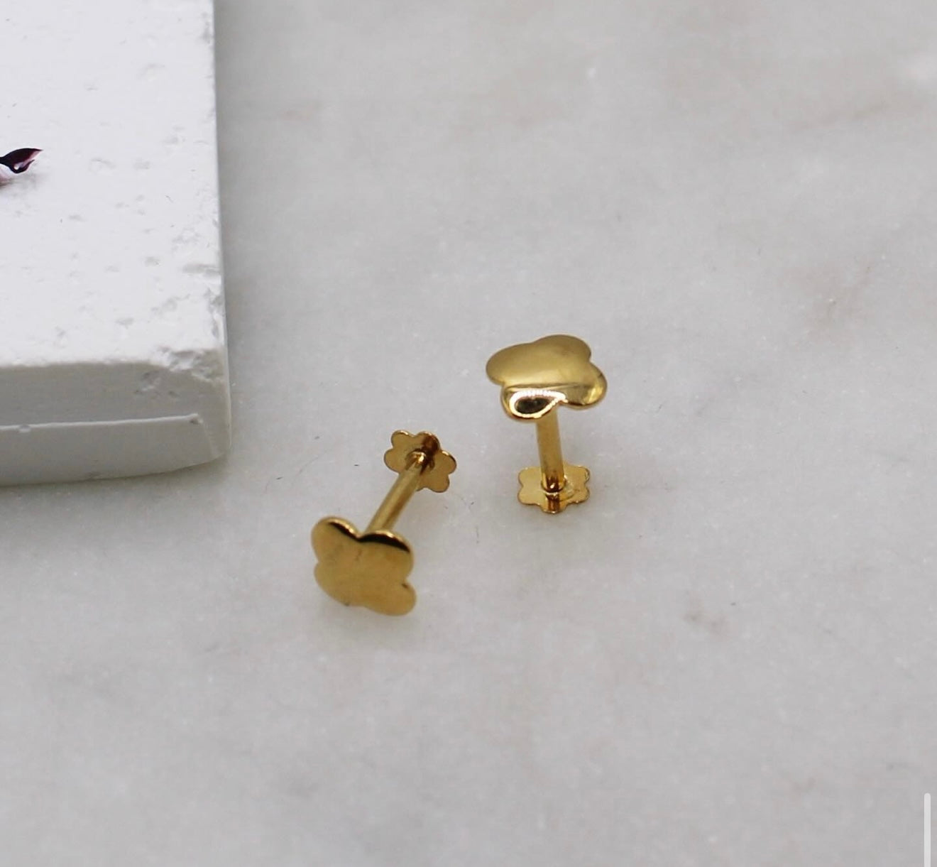 Plain Clover Studs