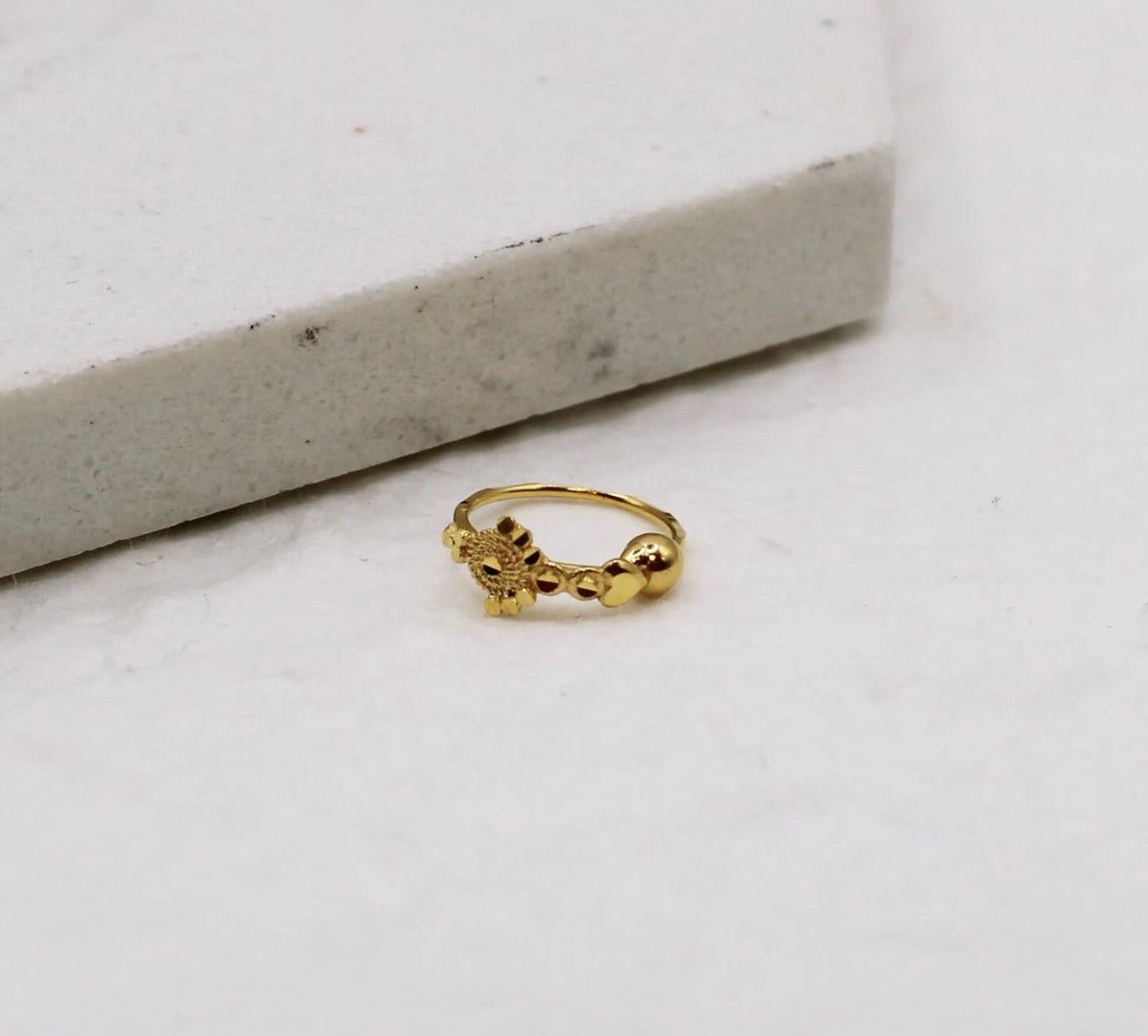 Gold Traditional Hoop | 9mm