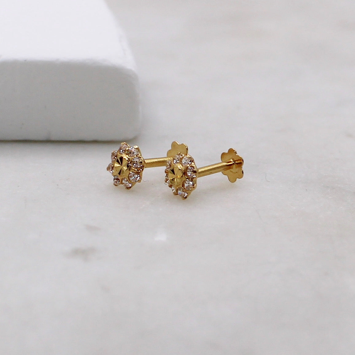 Gold Middle Flower Studs