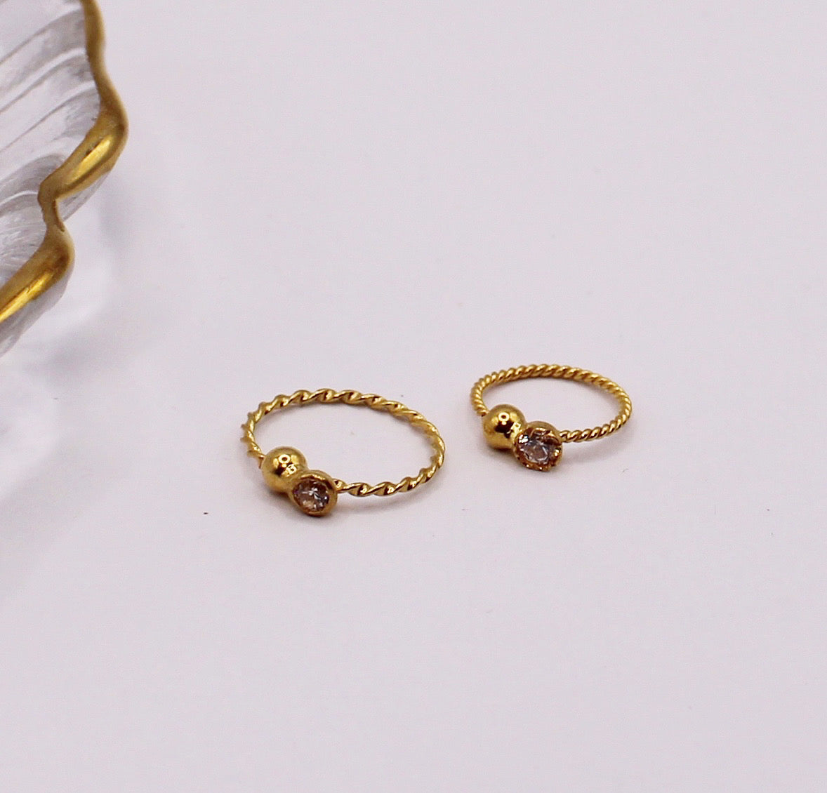 Twist Hera Hoop