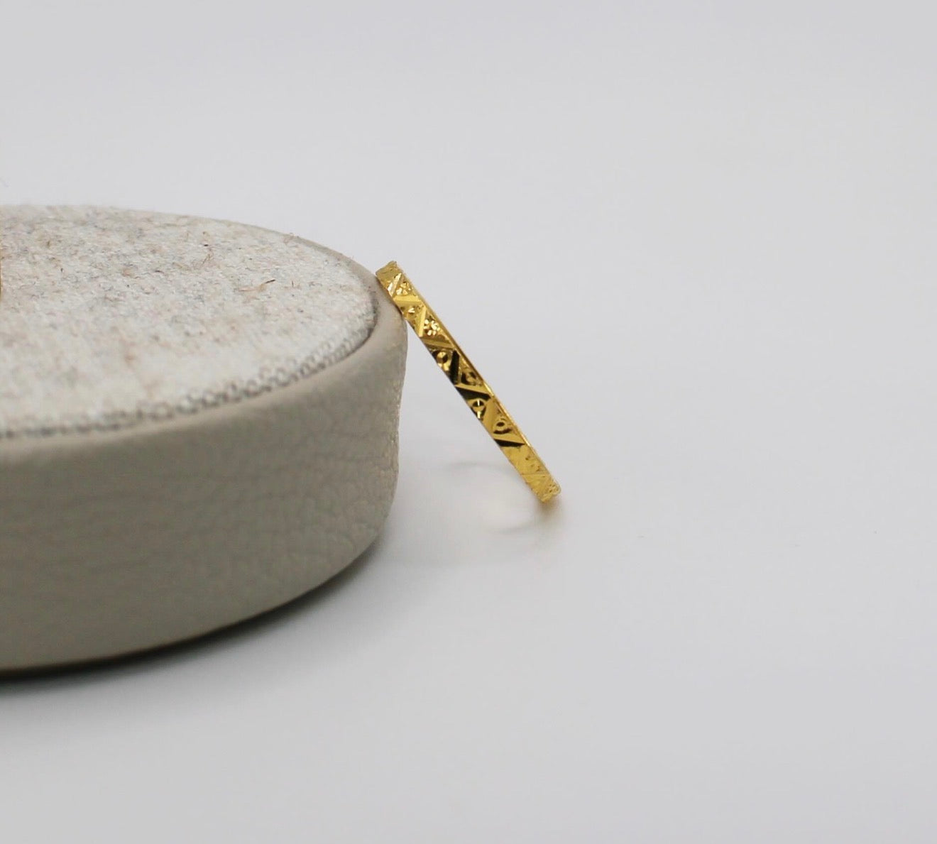 Detailed Band Ring | 18carat