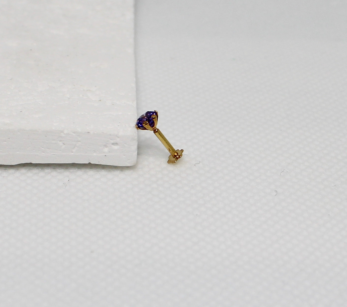 3.8mm Purple Stud