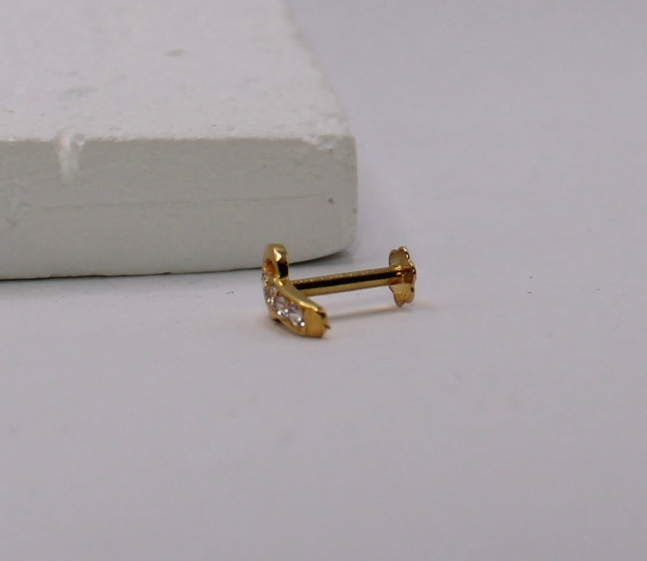 Round Long Stud