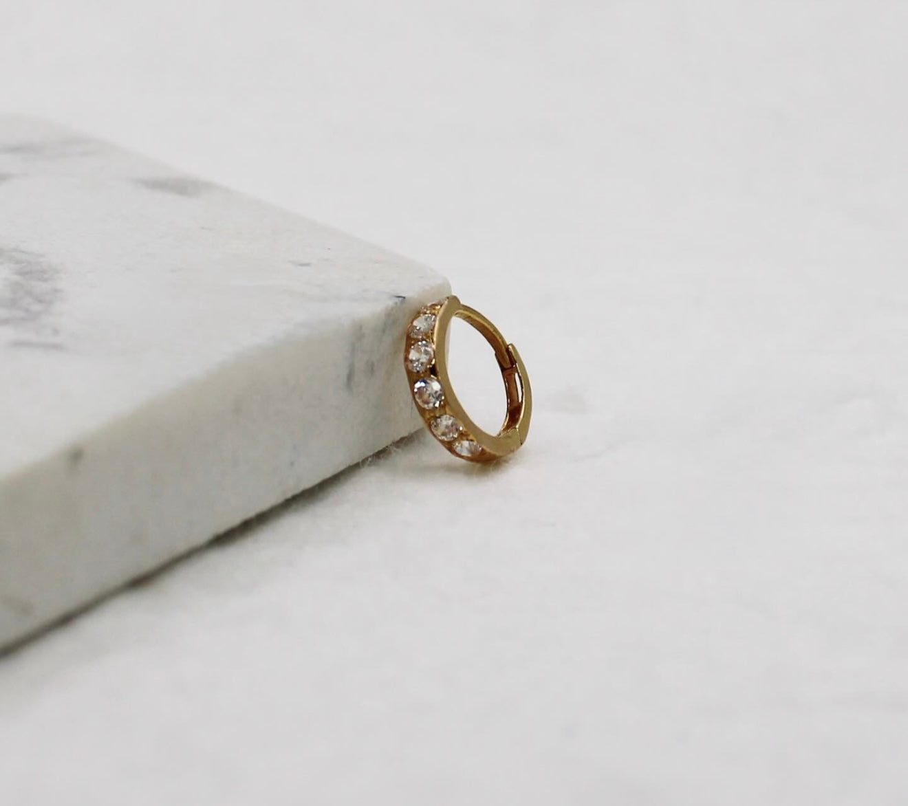 Thick Clean Finish Hoop