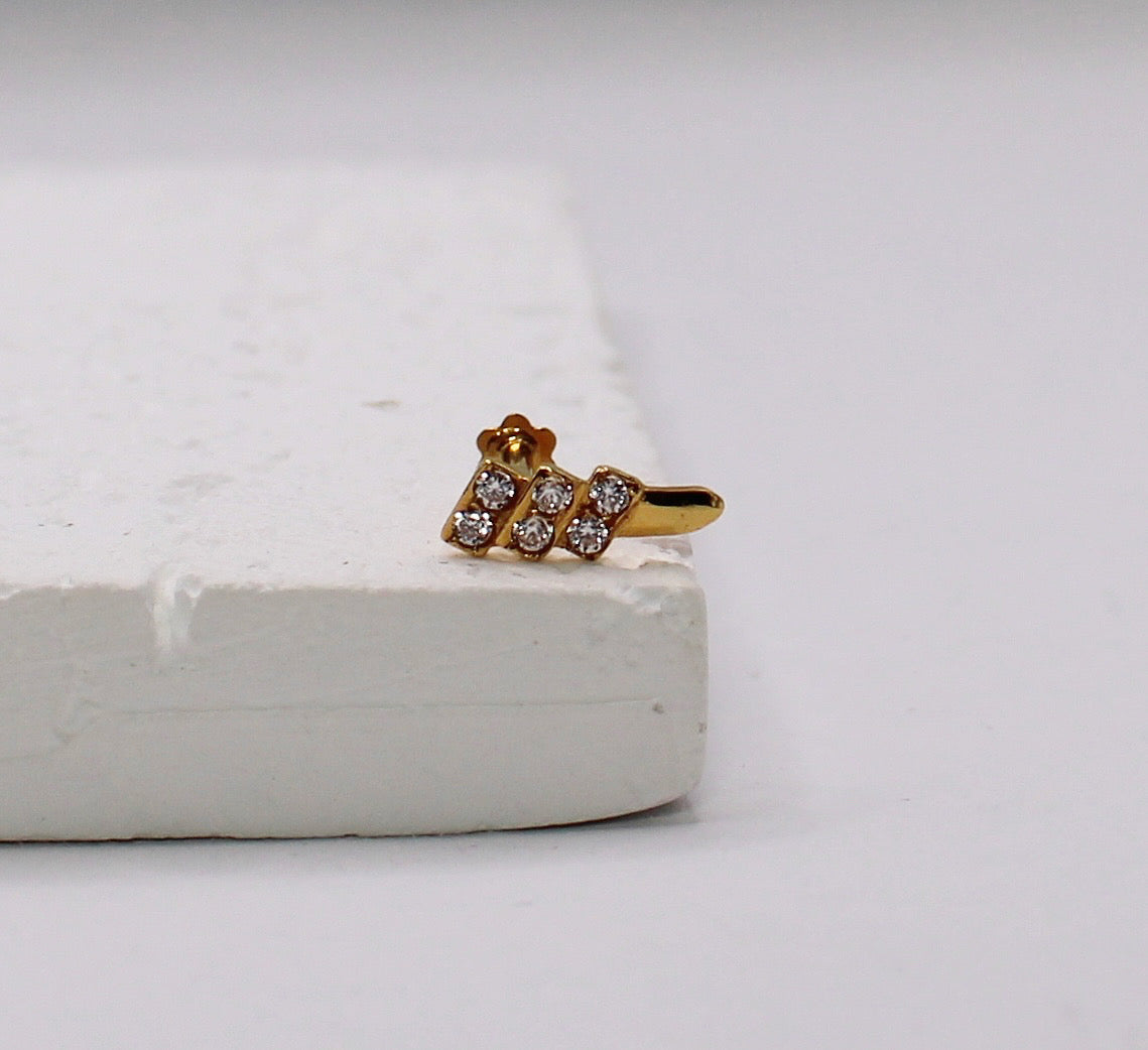 Detailed Long Stud