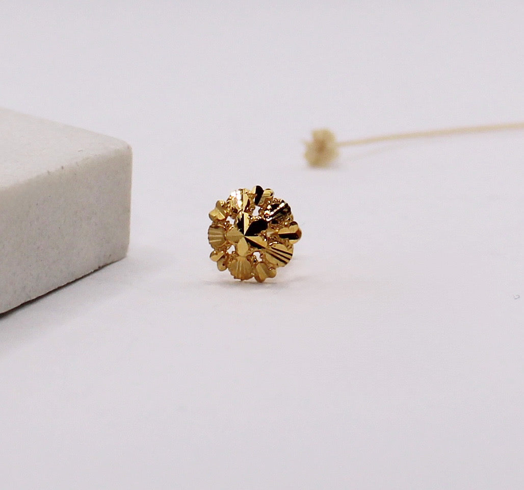 Gold Stud
