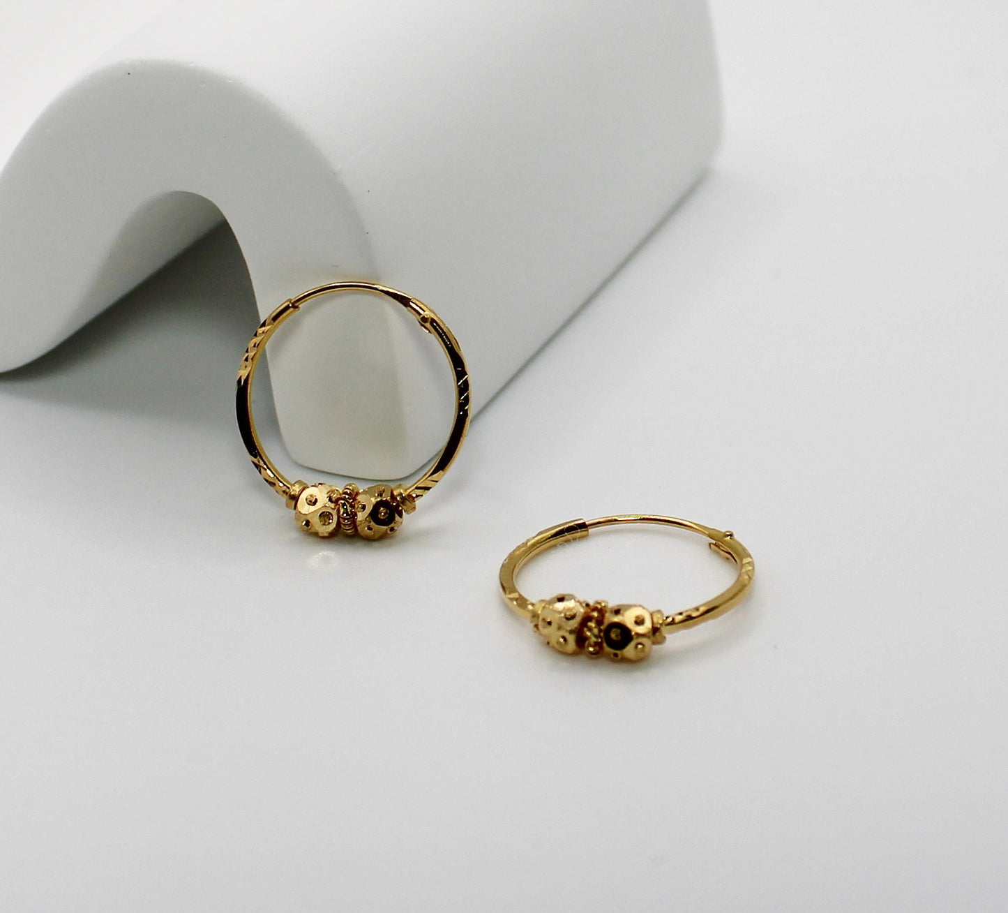 Lightweight Hoops