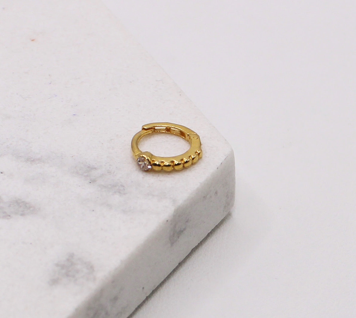 8mm Clear Dotted Hoop
