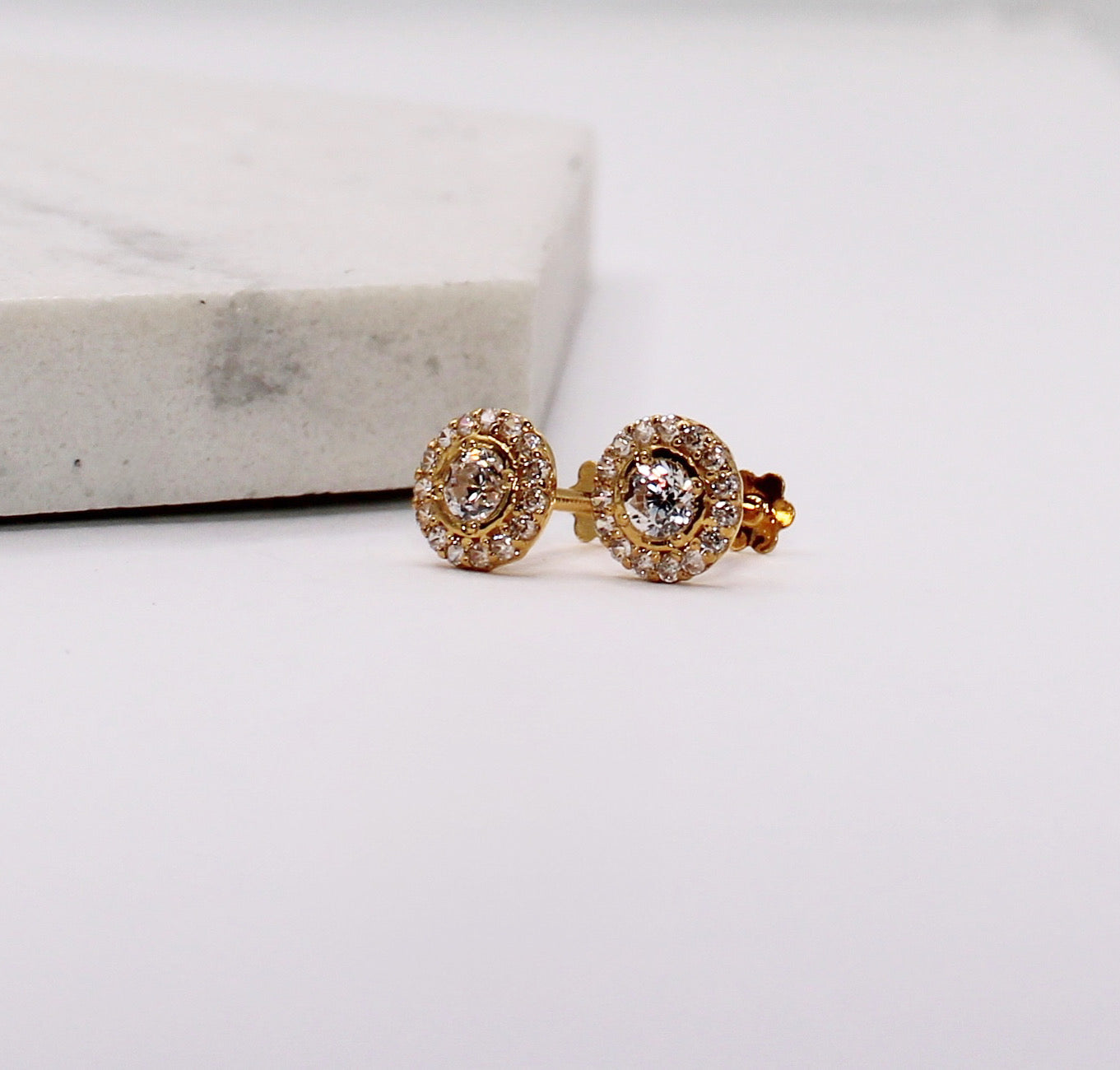 Clear Halo Sparkly Studs