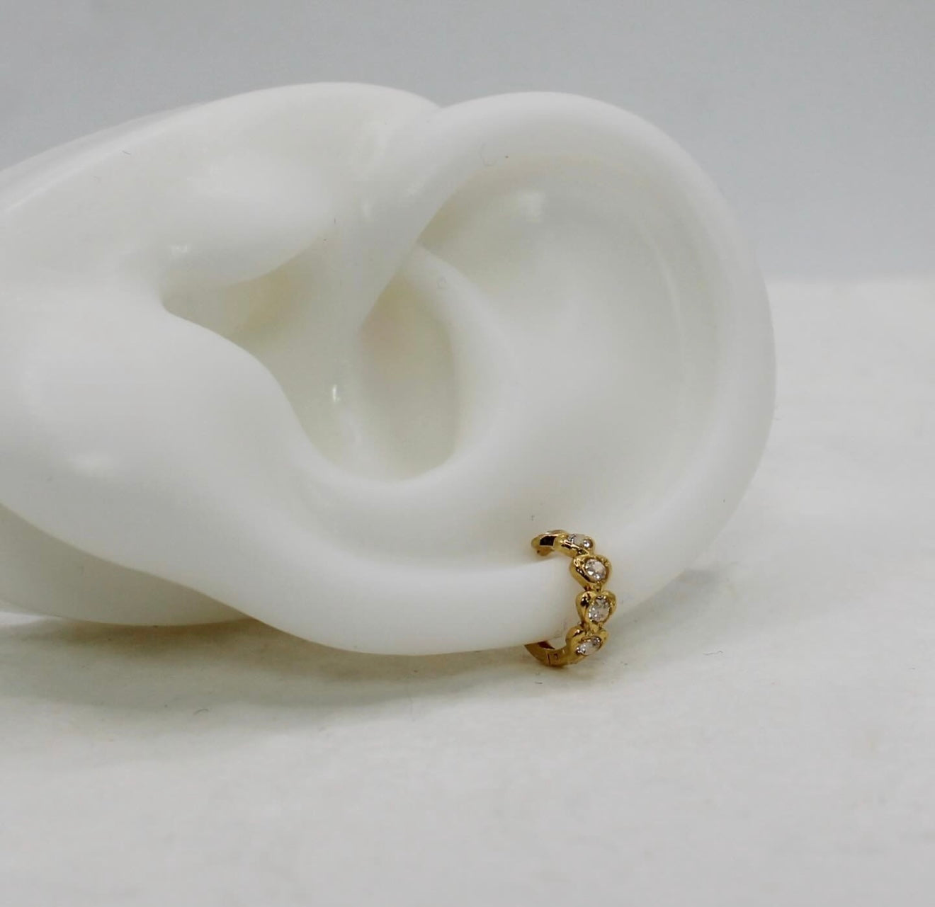 Stacked Heart Hoop