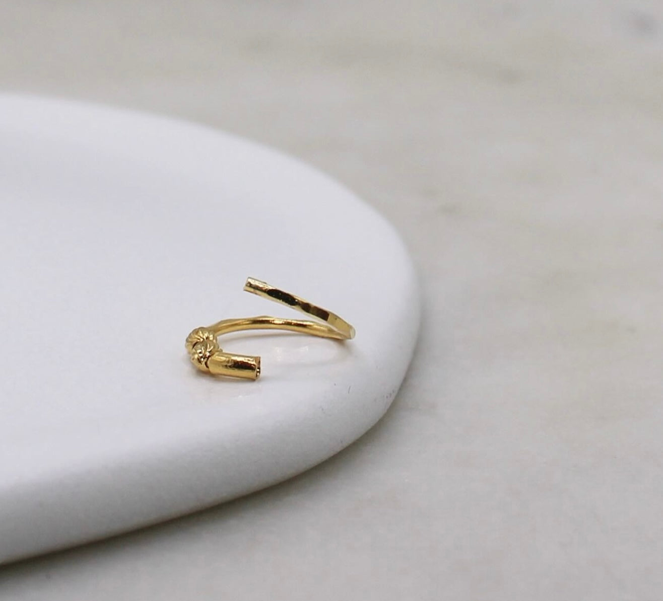 2 Bead Hoop (8.5mm)