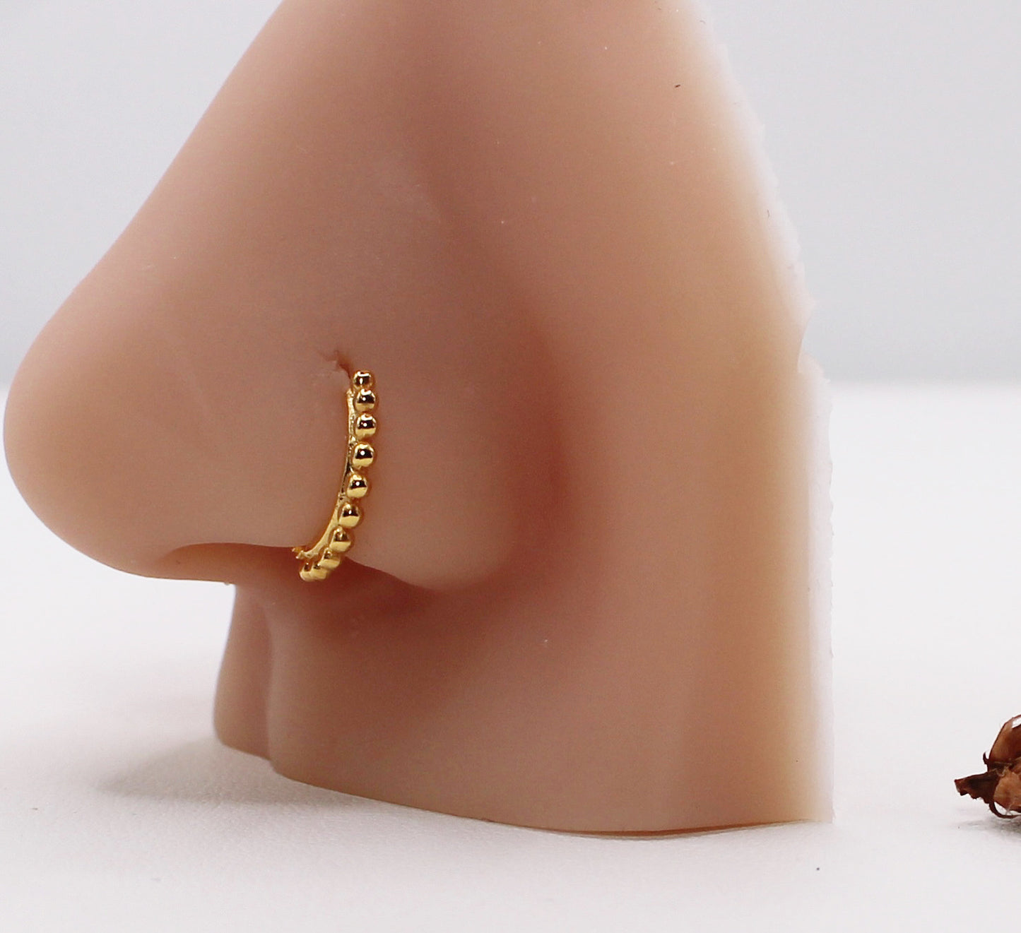 7.8mm Dotted Hoop