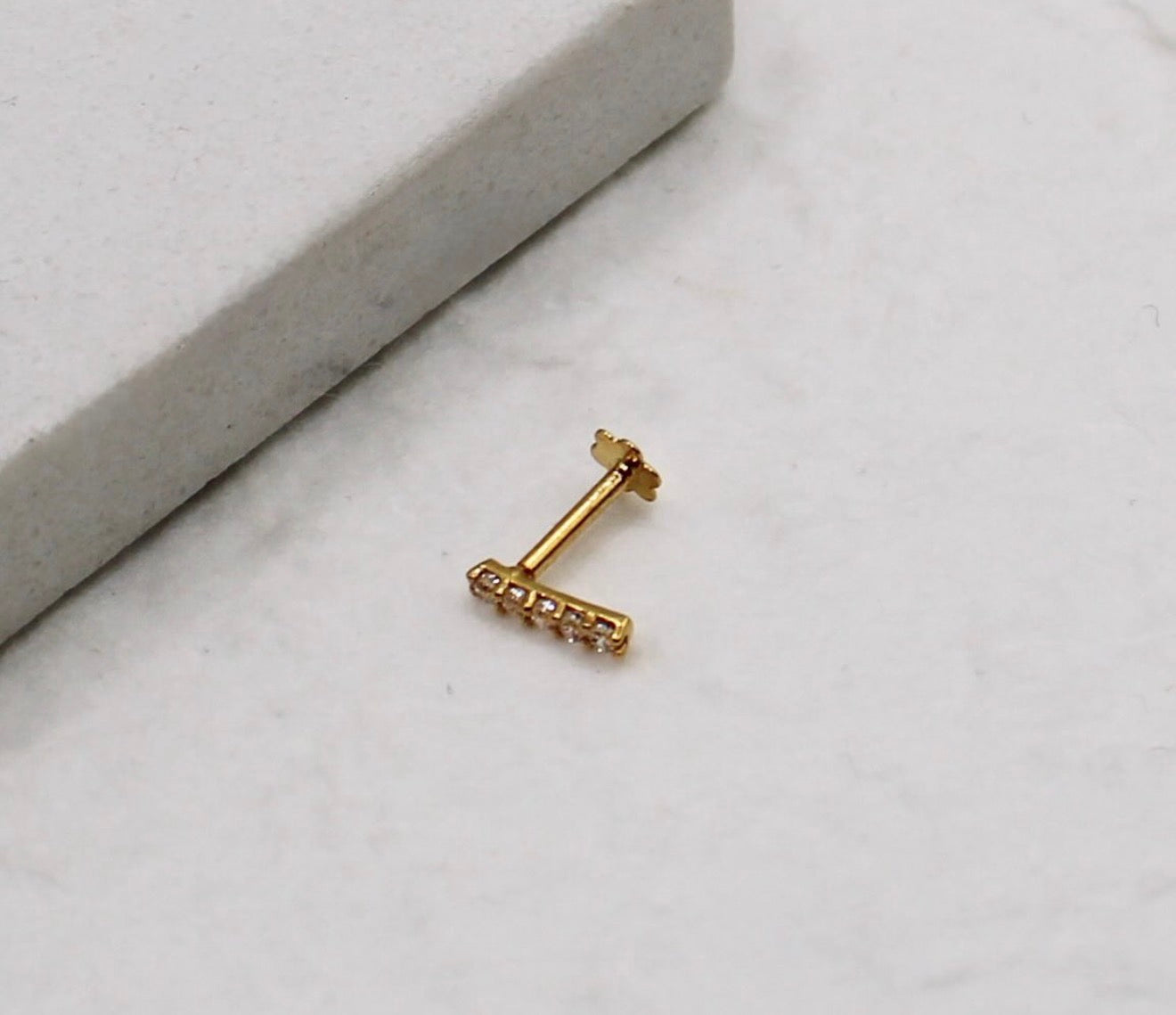Straight Long Stud