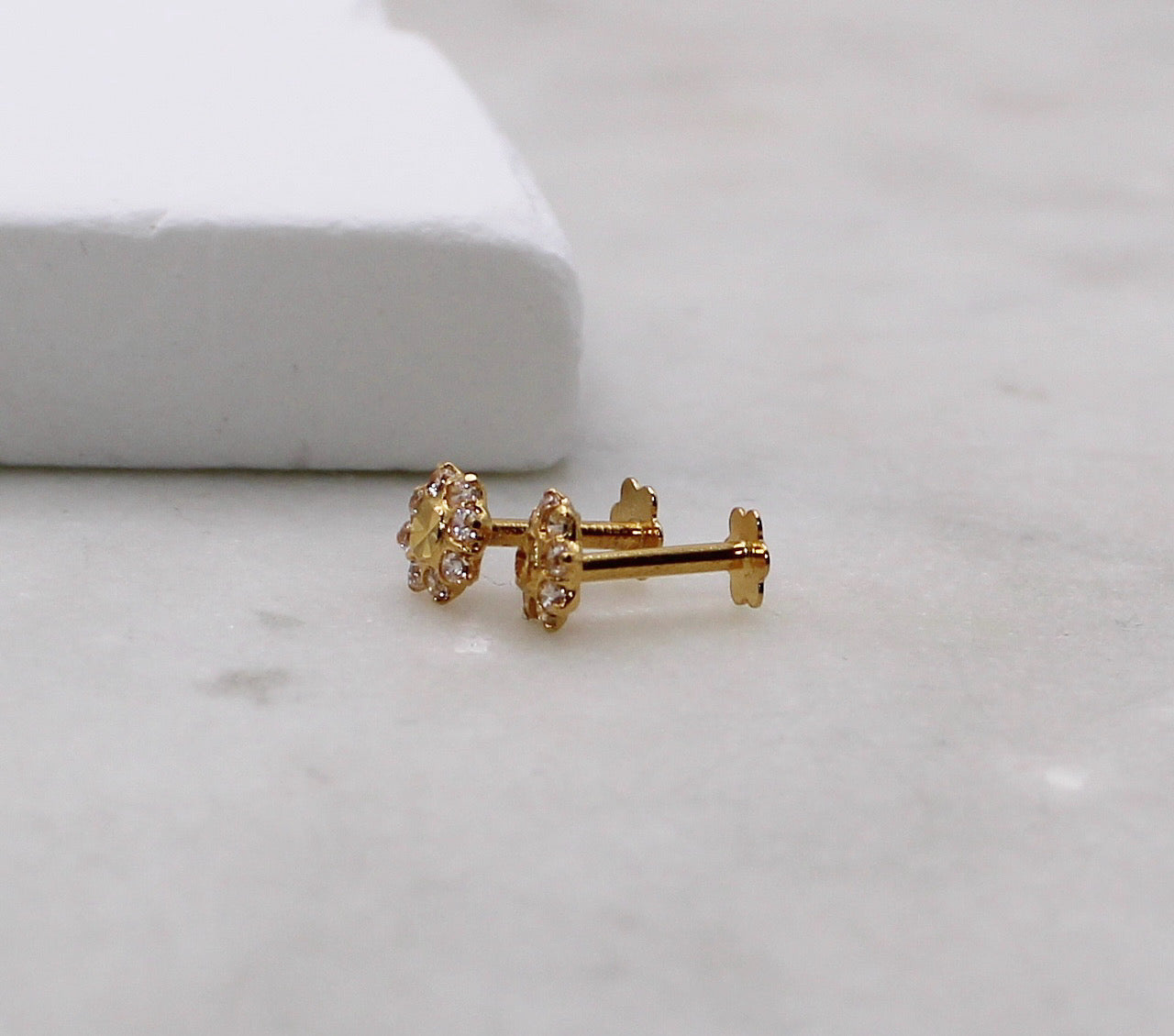 Gold Middle Flower Studs
