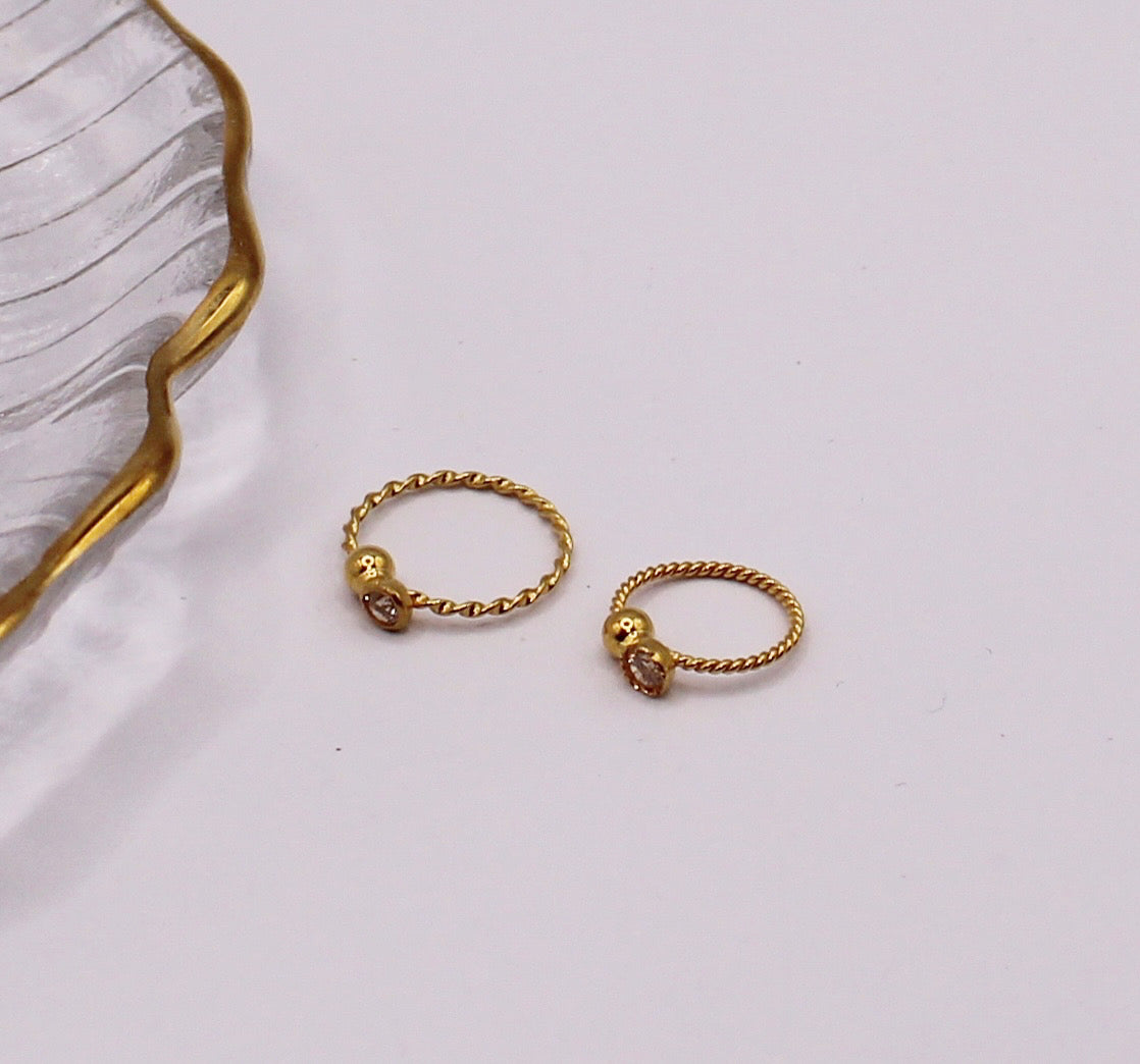 Twist Hera Hoop