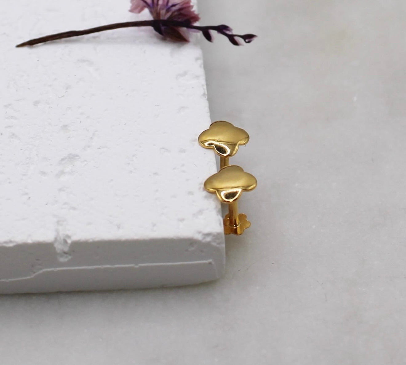 Plain Clover Studs