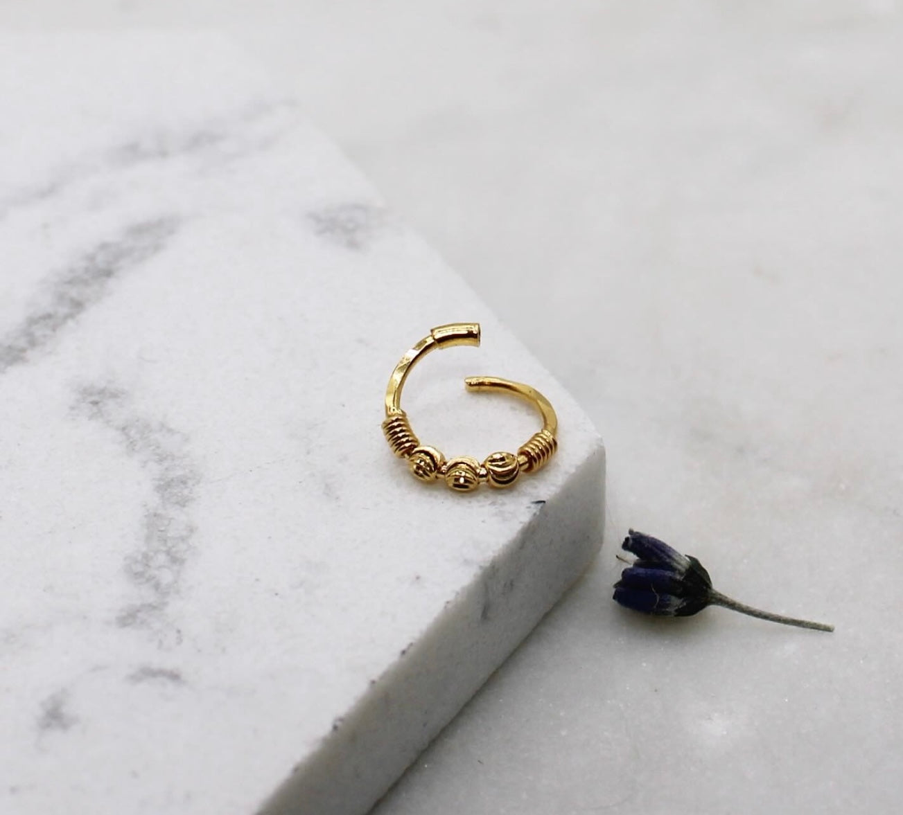 Spiral 3 Bead Hoop (8mm)