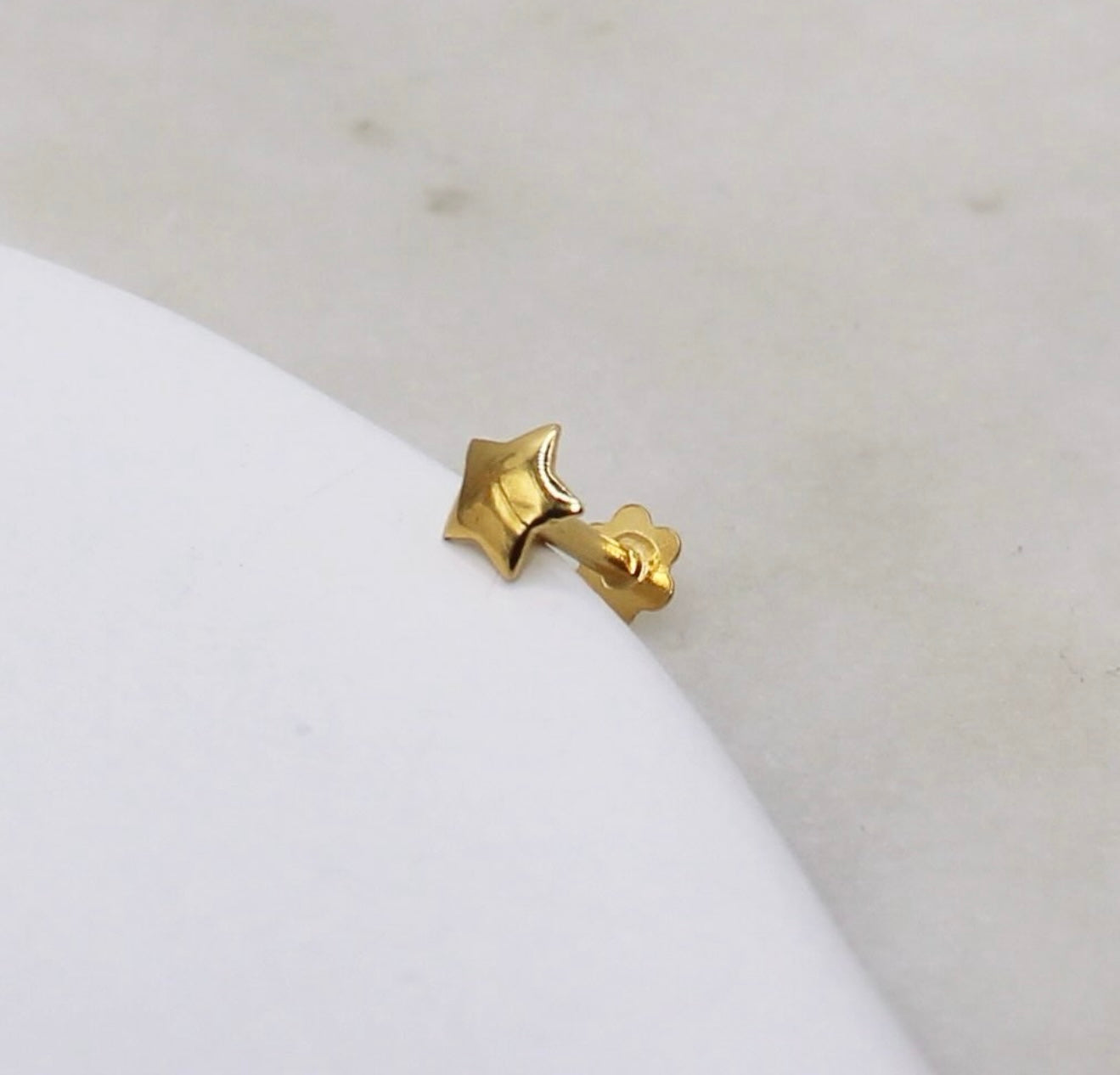 4mm Star Stud