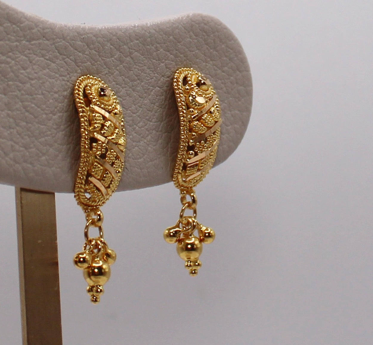 Dangly 22carat Earrings