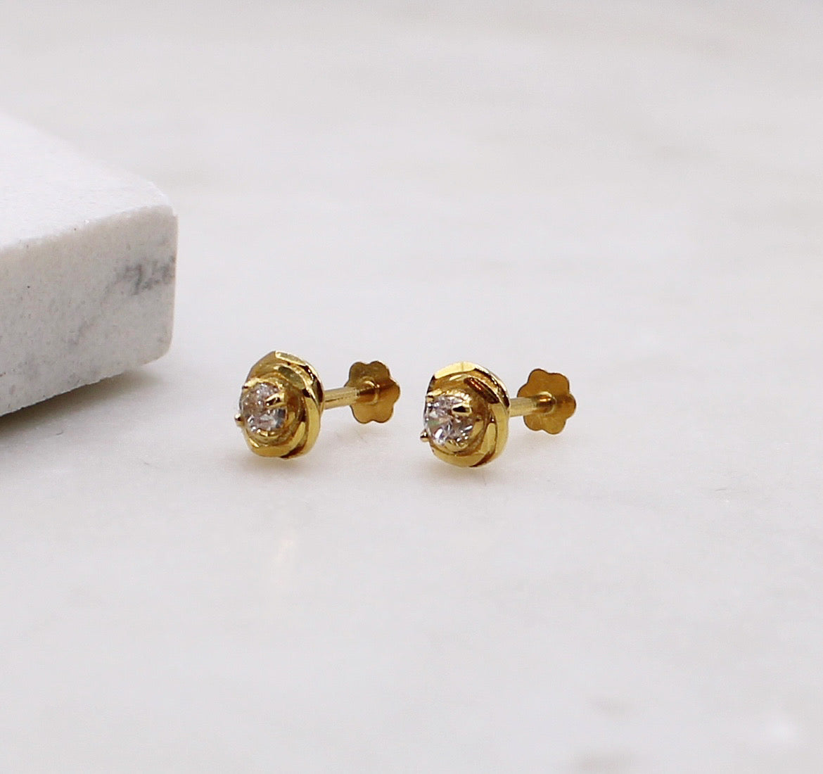 Swirly CZ Stud