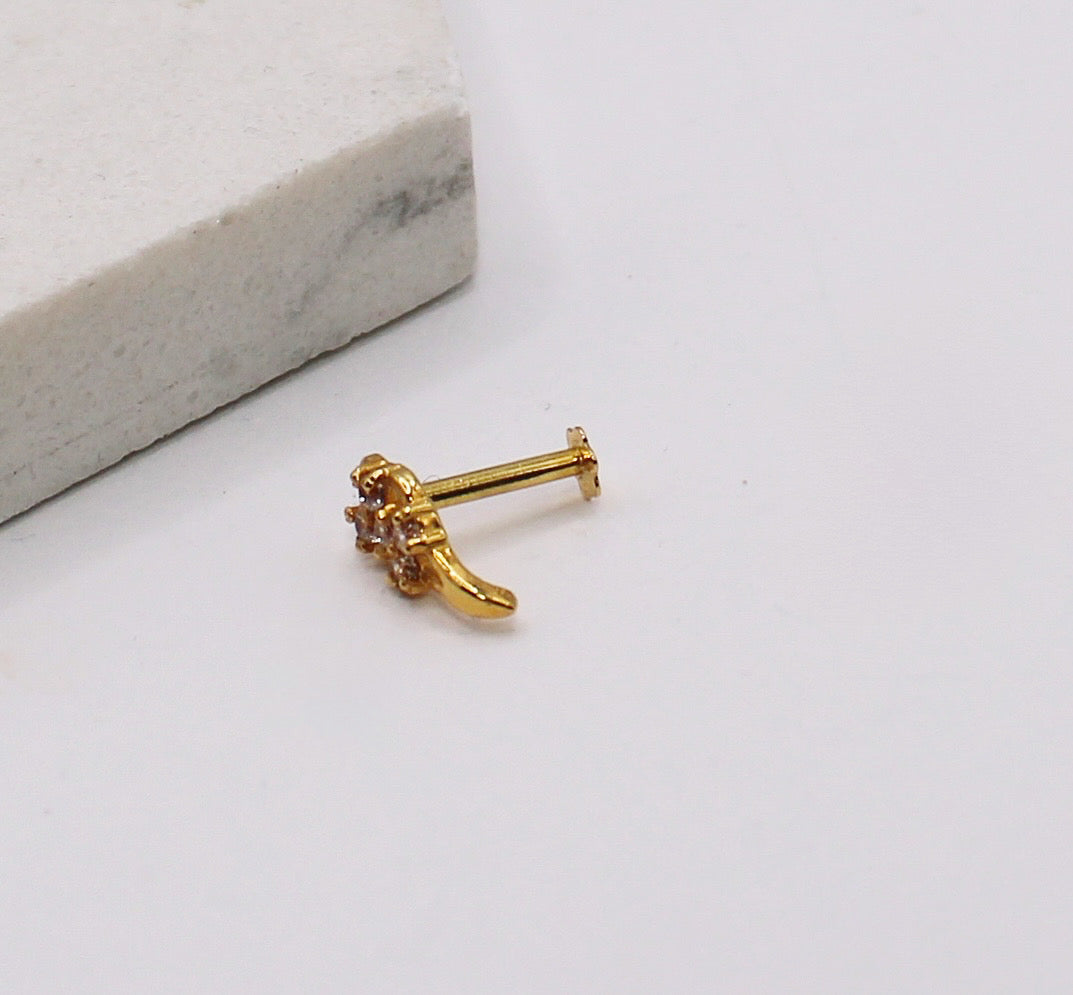 Detailed Long Stud
