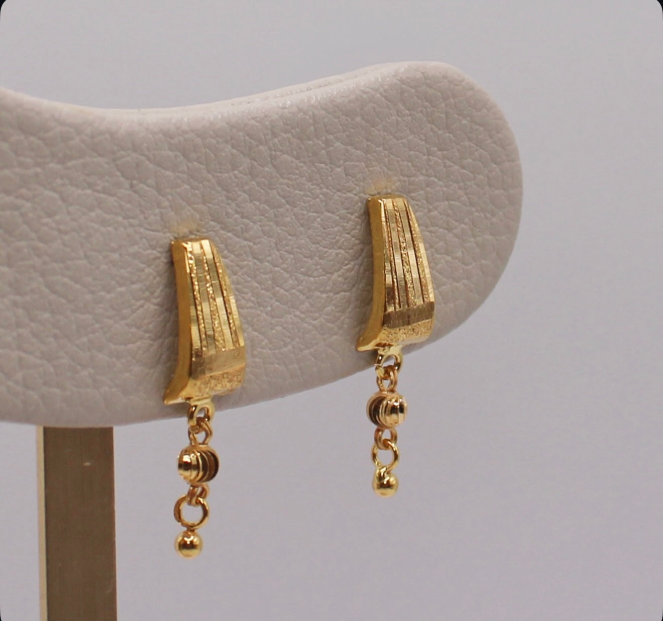 Super Lightweight Studs