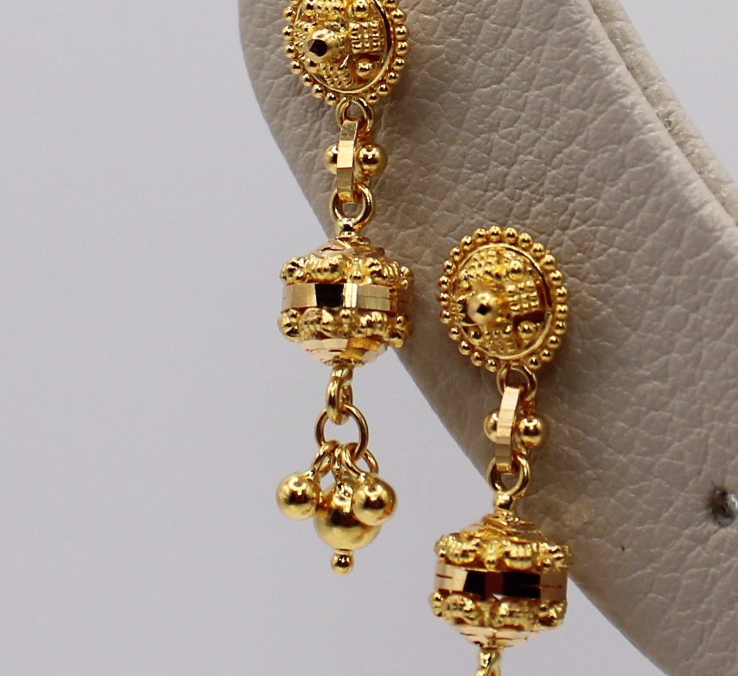 22carat Round Dangly Studs
