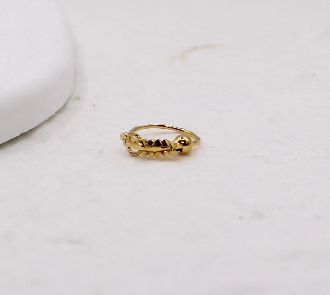Auric Twist Hoop | 9mm
