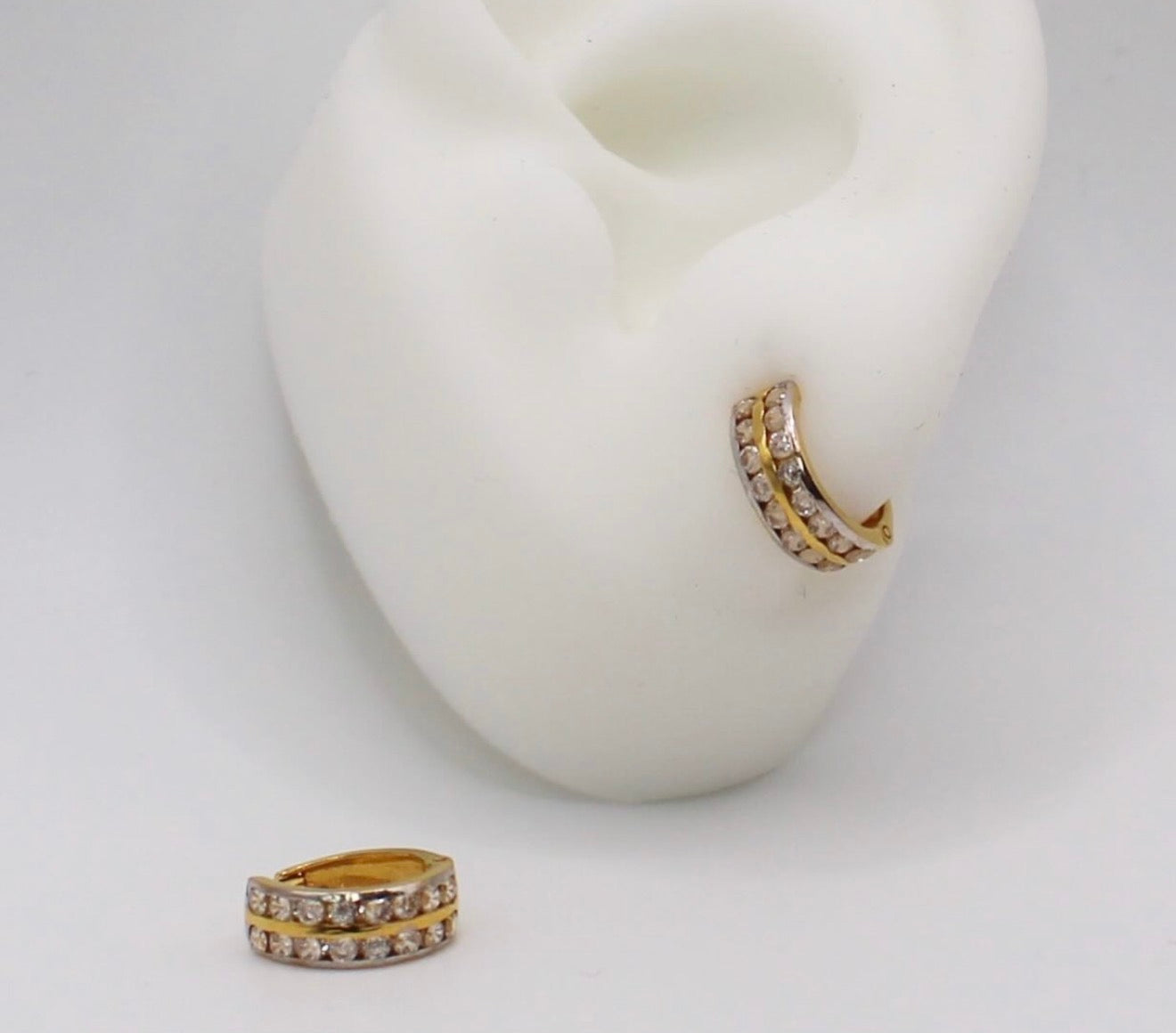 Chunky Double Line Huggies | 8.5mm