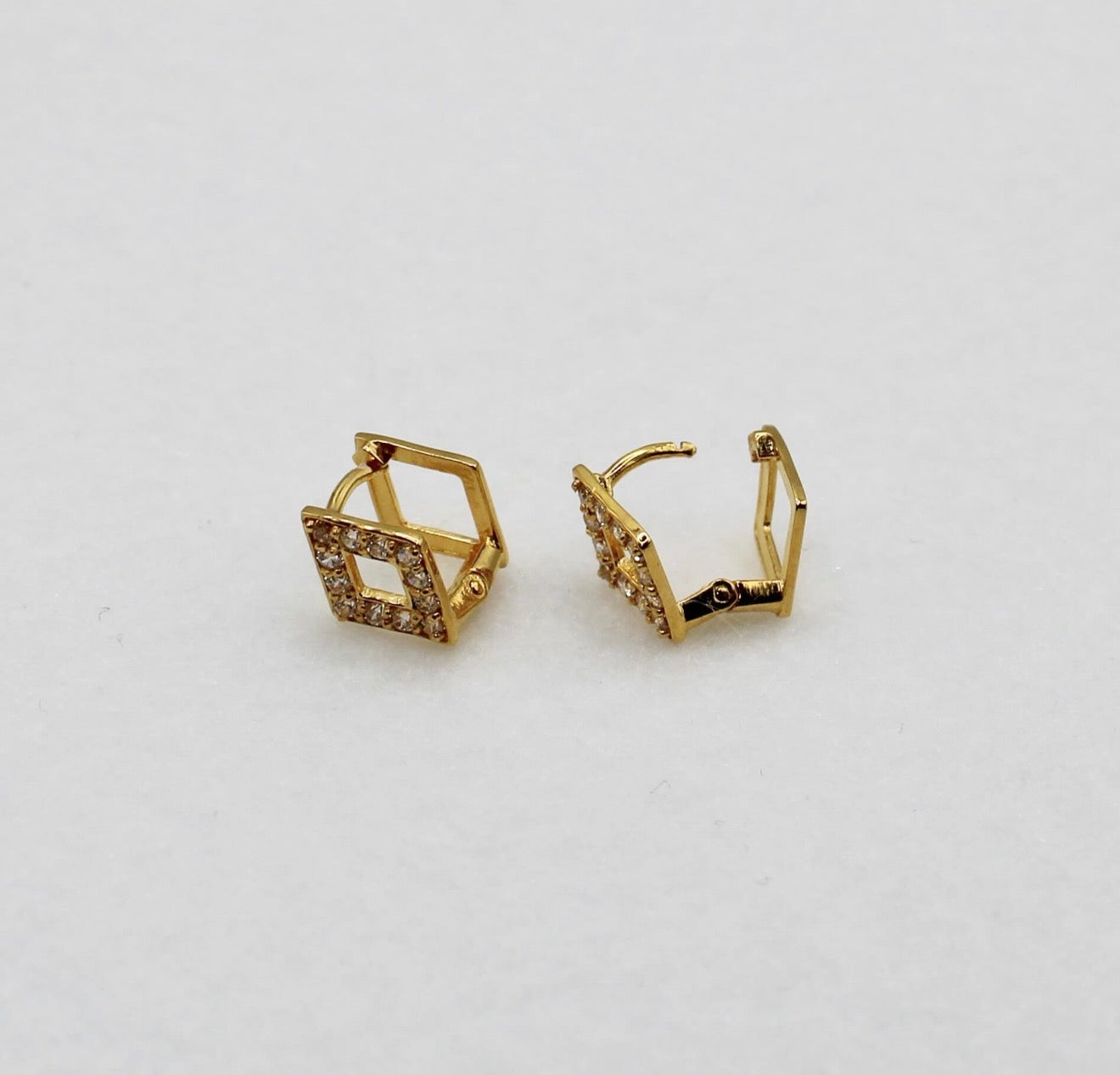 Clip On Sleepers | 18carat