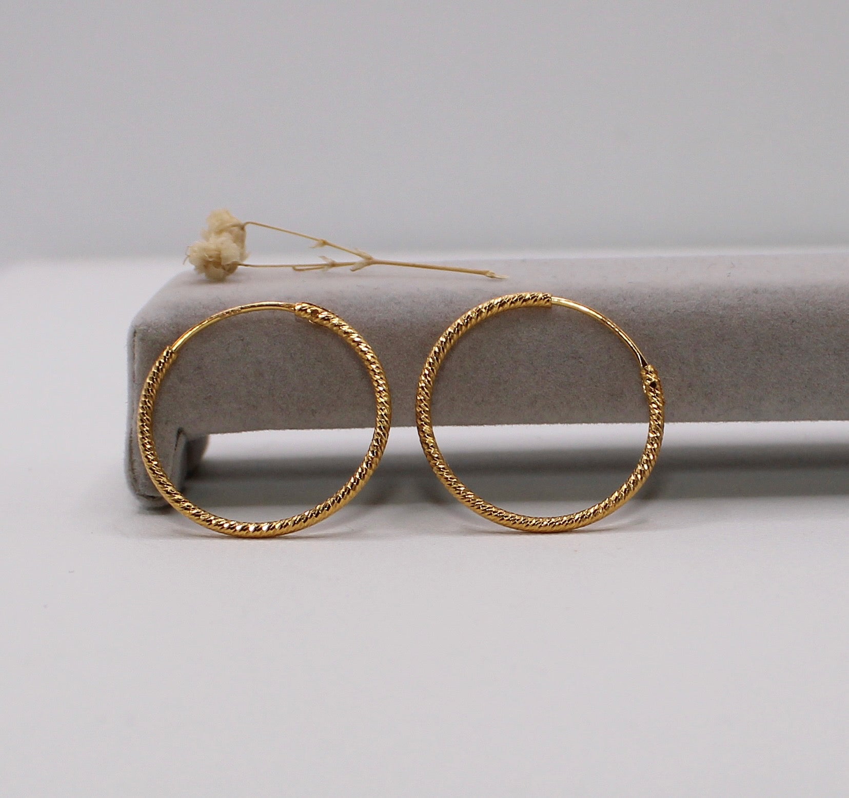Medium Dainty Hoops
