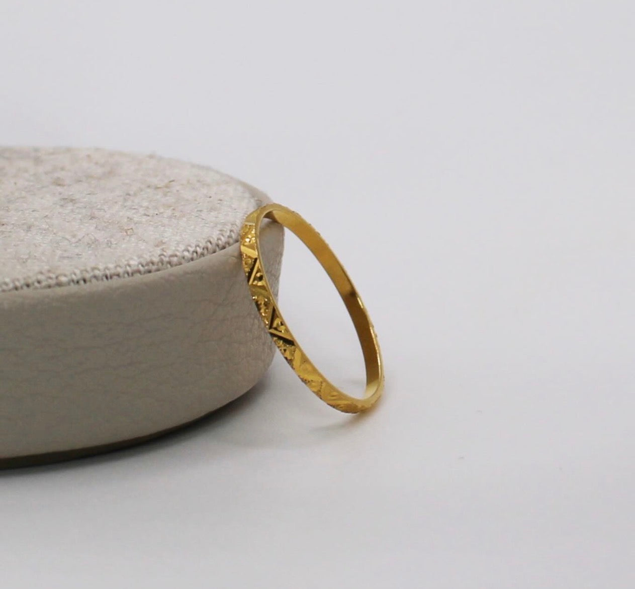 Detailed Band Ring | 18carat