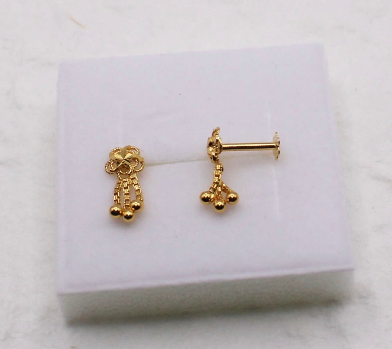 Tiny Drape Studs