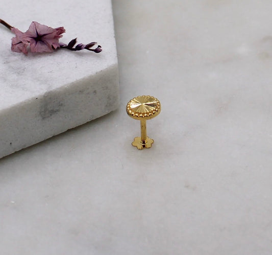 Dotted Round Stud (small)