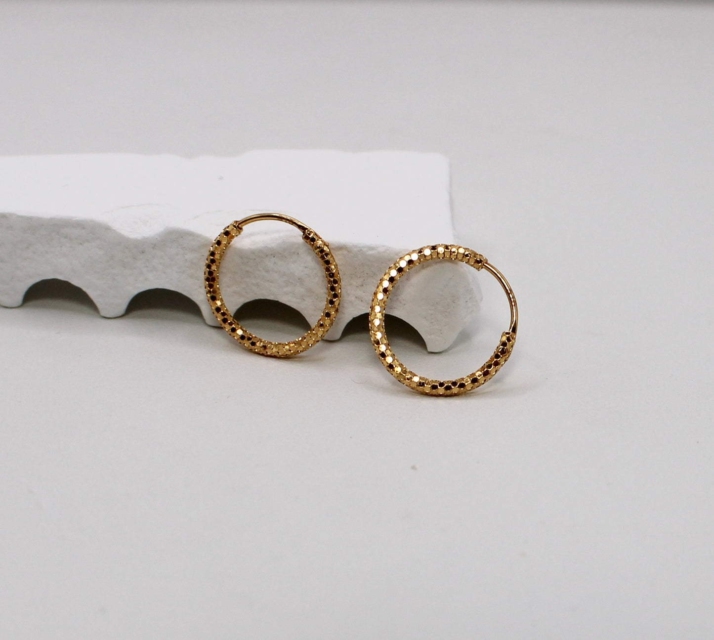 Small 22carat Dotted Hoops