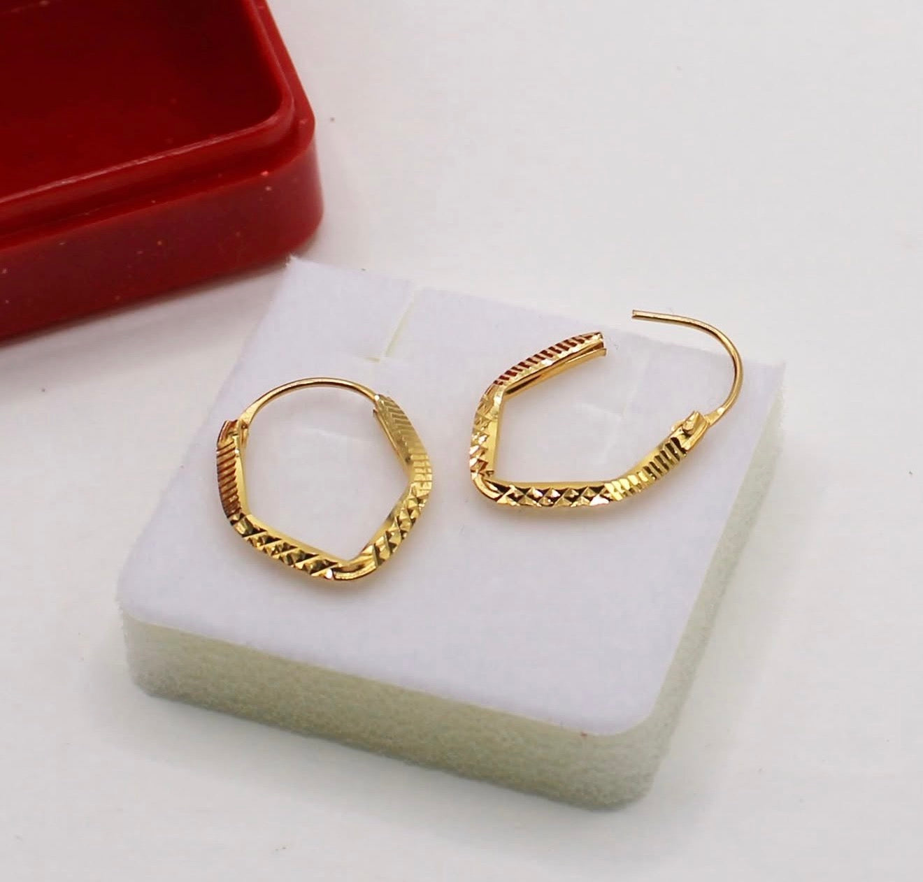 Super Lightweight V-hoops
