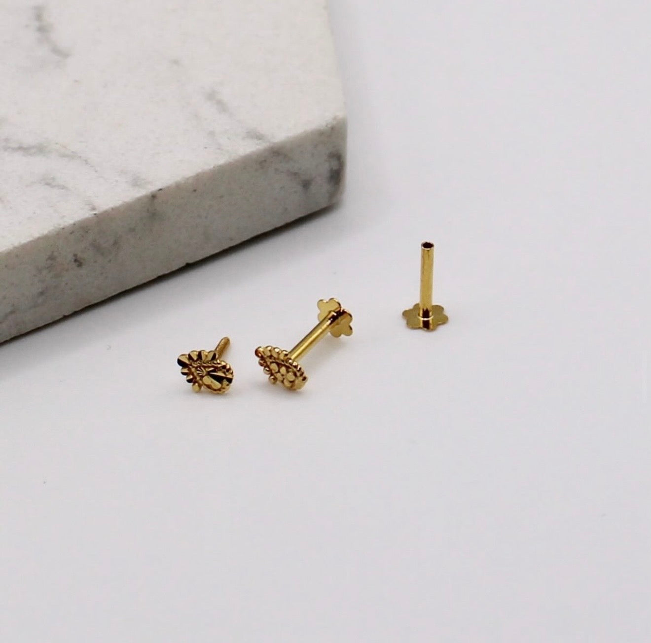 Gold Petal Studs | 4mm