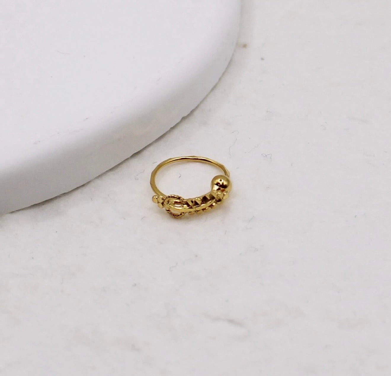 Auric Twist Hoop | 9mm