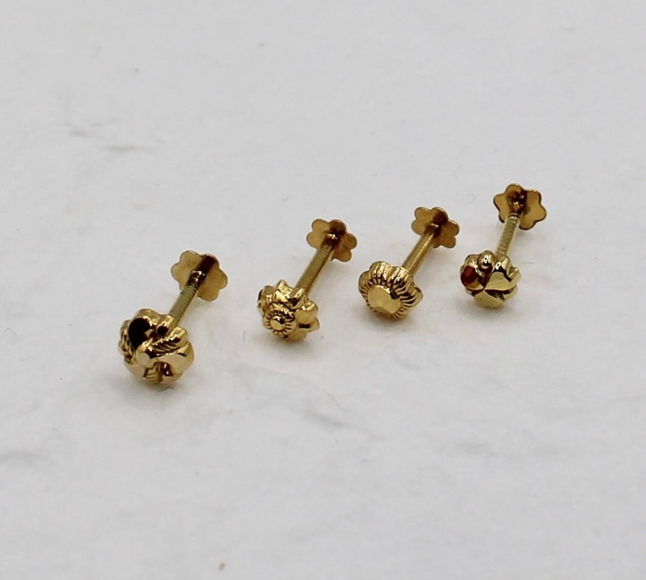 Plain Hollow Stud | 14carat