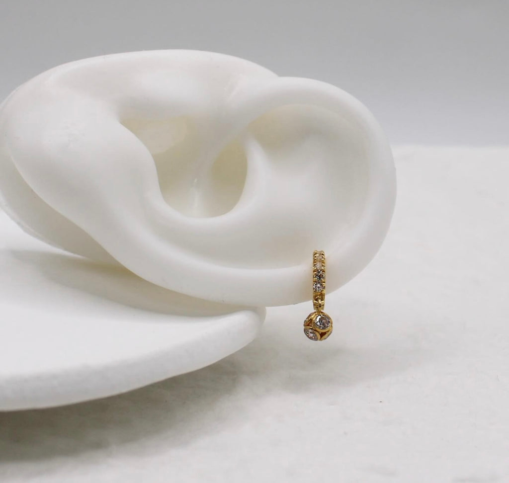 Chunky Sparkly Dangle-Ball Hoop